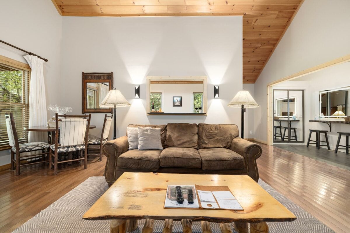 LeConte Cabin Townsend TN