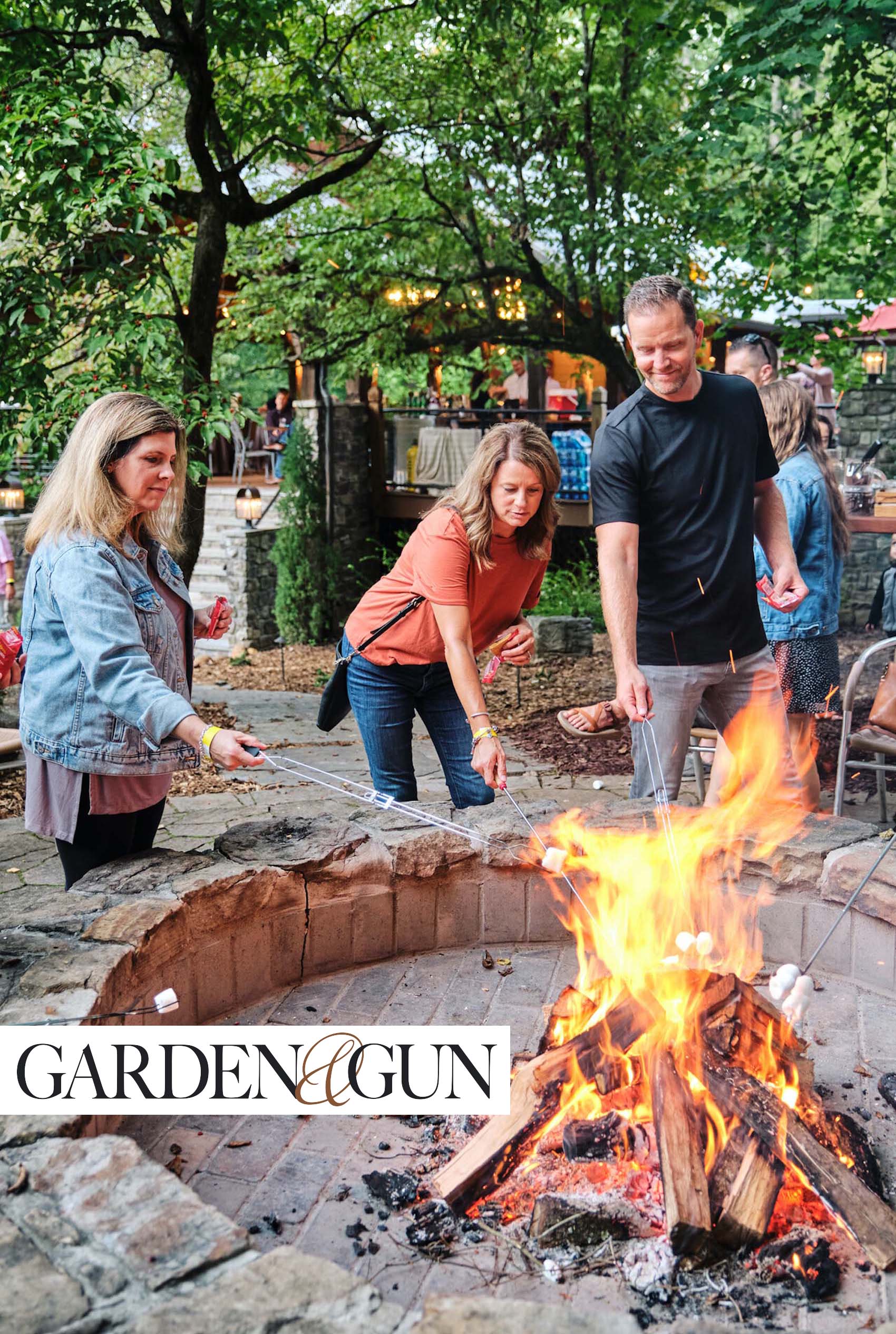 Garden & Gun: The Rules of Firepit Season